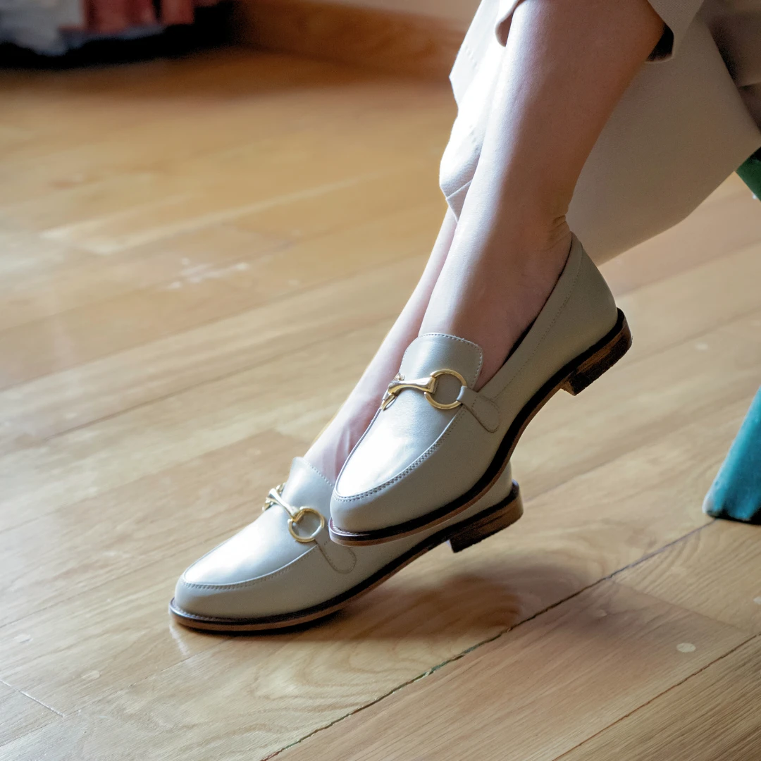 JUDY - Arena Regina Romero Zapato Mocasin De Piso Para Dama En Piel 7 JUDY - Arena Regina Romero Zapato Mocasin De Piso Para Dama En Piel - Imagen 5