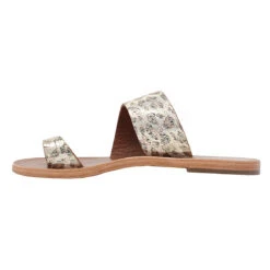 AMAYA - Oro Claro Regina Romero Resort Zapato Sandalia De Piso Para Dama En Piel 17 AMAYA - Oro Claro Regina Romero Resort Zapato Sandalia De Piso Para Dama En Piel -Reginaromero Regina Romero Resort Sandalia Amaya Chetah Oro 3 3f50167f d955 4d9b 915b 82f0101ebb16