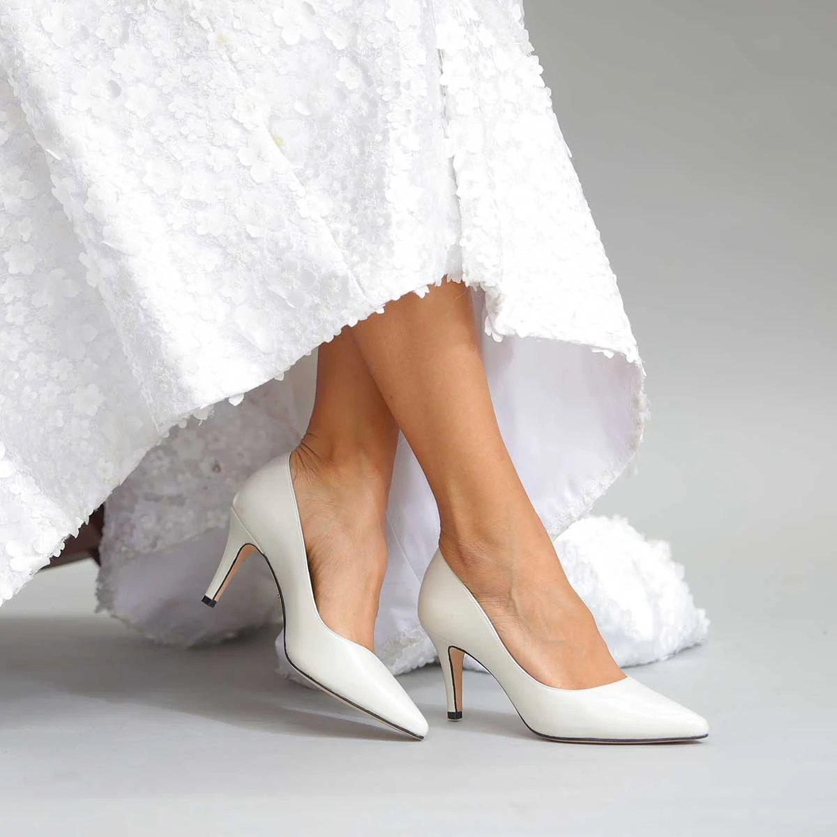 REGINA PUMP 75 - Blanco Regina Romero Zapato Zapatilla Tacon Alto Para Dama En Piel 4 REGINA PUMP 75 - Blanco Regina Romero Zapato Zapatilla Tacon Alto Para Dama En Piel - Imagen 2