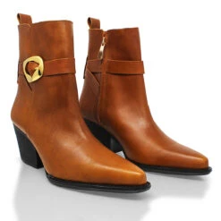 AUSTIN 60 - Avellana Regina Romero Zapato Bota Botin Tacon Bajo Para Dama En Piel -Reginaromero Regina Romero bota botin Austin almendra piel 2