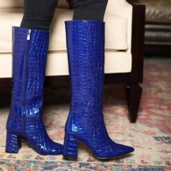 BROOKLYN 75 - Charol Azul Rey Regina Romero Zapato Bota Larga Tacon Alto Para Dama En Piel 12 BROOKLYN 75 - Charol Azul Rey Regina Romero Zapato Bota Larga Tacon Alto Para Dama En Piel -Reginaromero Regina Romero bota botin Brooklyn croco charol azul 8