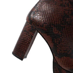 ELSY 95 - Cafe Regina Romero Zapato Bota Botin Plataforma Tacon Alto Para Dama En Piel 20 ELSY 95 - Cafe Regina Romero Zapato Bota Botin Plataforma Tacon Alto Para Dama En Piel -Reginaromero Regina Romero bota botin Elsy cobra cafe piel 5
