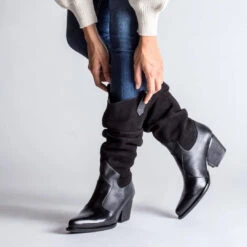 MADELEINE 60 - Negro Regina Romero Zapato Bota Botin Tacon Bajo Para Dama En Piel 17 MADELEINE 60 - Negro Regina Romero Zapato Bota Botin Tacon Bajo Para Dama En Piel -Reginaromero Regina Romero bota botin Madeleine negro 10