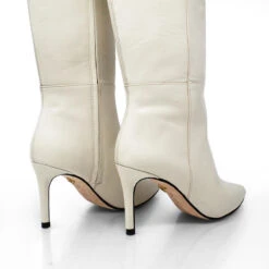 MITZY 75 - Latte Regina Romero Zapato Bota Larga Tacon Alto Para Dama En Piel 17 MITZY 75 - Latte Regina Romero Zapato Bota Larga Tacon Alto Para Dama En Piel -Reginaromero Regina Romero bota botin Mitzy latte piel 7