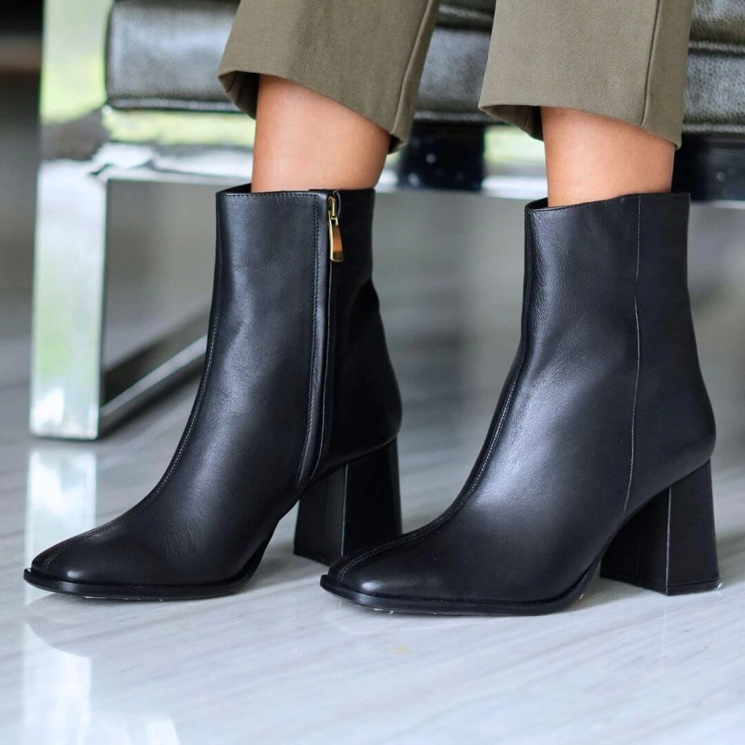 MOSCU 75 - Negro Regina Romero Zapato Bota Botin Tacon Alto Para Dama En Piel 4 MOSCU 75 - Negro Regina Romero Zapato Bota Botin Tacon Alto Para Dama En Piel - Imagen 2