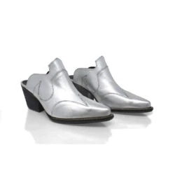 TRACY 60 - Plata Regina Romero Zapato Zapatilla Tacon Bajo Para Dama En Piel 9 TRACY 60 - Plata Regina Romero Zapato Zapatilla Tacon Bajo Para Dama En Piel -Reginaromero Regina Romero bota botin Tracy plata piel 7 330e070f 3bd1 4cb8 8ffa e35fcbf7cbd8