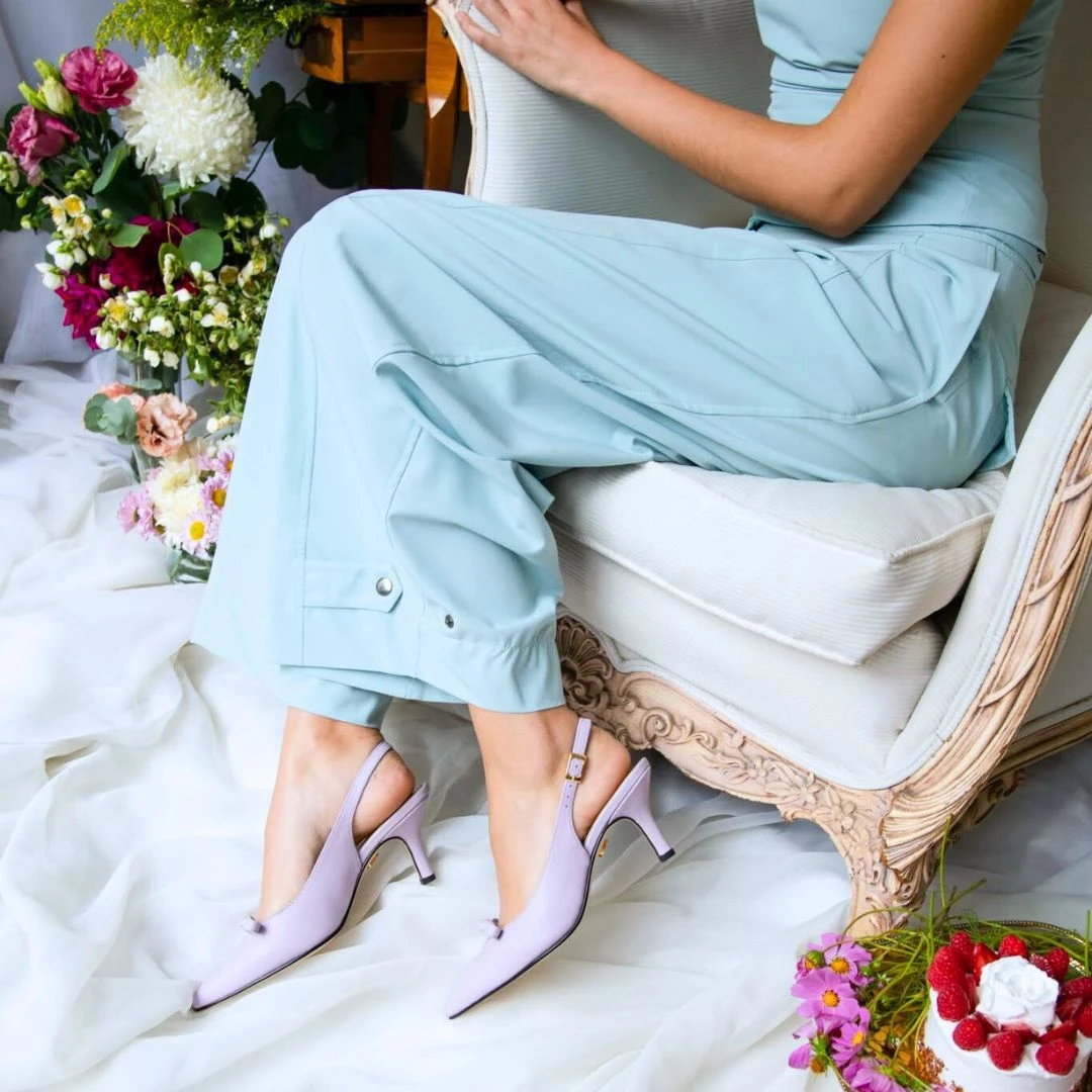 ANAHI 60 - Lila Regina Romero Zapato Sandalia Zapatilla Tacon Bajo Para Dama En Piel 7 ANAHI 60 - Lila Regina Romero Zapato Sandalia Zapatilla Tacon Bajo Para Dama En Piel - Imagen 5