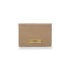 BLISS - Beige Regina Romero Accesorio Tarjetero Para Dama En Piel 2 BLISS - Beige Regina Romero Accesorio Tarjetero Para Dama En Piel -Reginaromero Regina Romero tarjetero Bliss beige piel 1