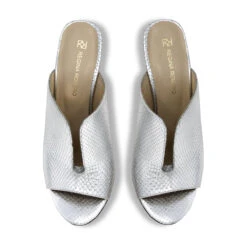 PELTZ 75 - Plata Regina Romero Zapato Sandalia Zapatilla Tacon Alto Para Dama En Piel 19 PELTZ 75 - Plata Regina Romero Zapato Sandalia Zapatilla Tacon Alto Para Dama En Piel -Reginaromero Regina Romero zapatilla mule Peltz lizard plata piel 2