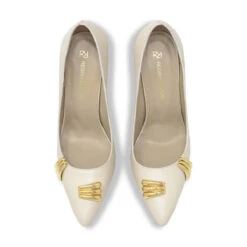 RENI 105 - Latte Regina Romero Zapato Zapatilla Tacon Alto Para Dama En Piel 20 RENI 105 - Latte Regina Romero Zapato Zapatilla Tacon Alto Para Dama En Piel -Reginaromero Regina Romero zapatilla pump Reni charol latte piel 2