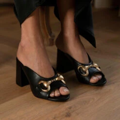 BASS 75 - Negro Regina Romero Zapato Sandalia Zapatilla Tacon Alto Para Dama En Piel 14 BASS 75 - Negro Regina Romero Zapato Sandalia Zapatilla Tacon Alto Para Dama En Piel -Reginaromero Regina Romero zapatilla sandalia Bass negro piel 6