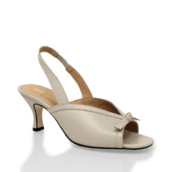 JORDAN 60 - Beige Regina Romero Zapato Sandalia Zapatilla Tacon Bajo Para Dama En Piel -Reginaromero Regina Romero zapatilla sandalia Jordan beige piel prod 3