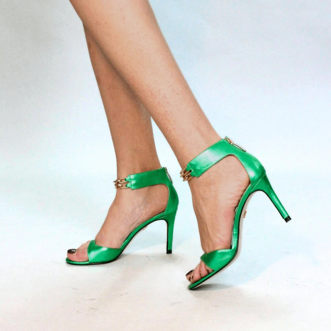 LORENA 85 - Verde Metalico Regina Romero Zapato Sandalia Zapatilla Tacon Alto Para Dama En Piel 5 LORENA 85 - Verde Metalico Regina Romero Zapato Sandalia Zapatilla Tacon Alto Para Dama En Piel - Imagen 3