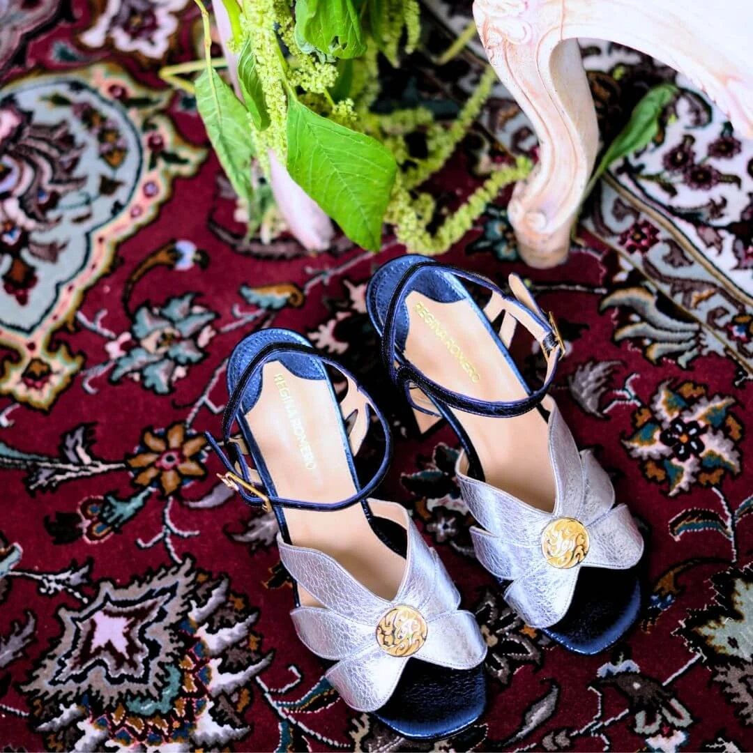 TRIXIE 95 - Azul Metalico Regina Romero Zapato Zapatilla Tacon Alto Para Dama En Piel 6 TRIXIE 95 - Azul Metalico Regina Romero Zapato Zapatilla Tacon Alto Para Dama En Piel - Imagen 4