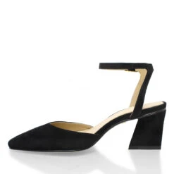 URSULA 50 - Ante Negro Regina Romero Zapato Zapatilla Tacon Bajo Para Dama En Piel 16 URSULA 50 - Ante Negro Regina Romero Zapato Zapatilla Tacon Bajo Para Dama En Piel -Reginaromero Regina Romero zapatilla sandalia Ursula ante negro 4 d3abfca0 0726 4cad 9ad4 e3e1fb55861b