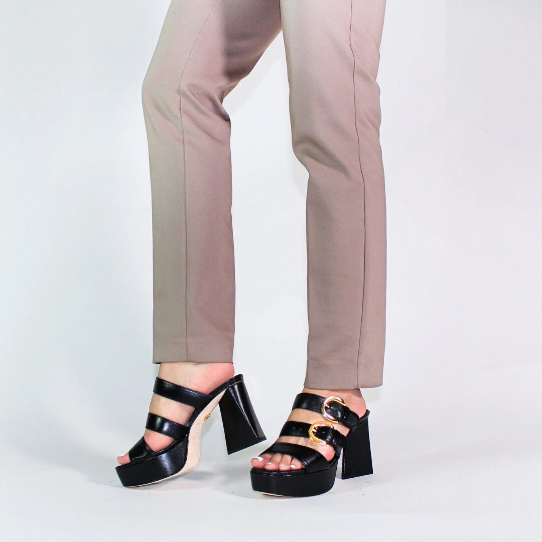 BALI 95 - Negro Regina Romero Zapato Sandalia Zapatilla Tacon Alto Para Dama En Piel 4 BALI 95 - Negro Regina Romero Zapato Sandalia Zapatilla Tacon Alto Para Dama En Piel - Imagen 2