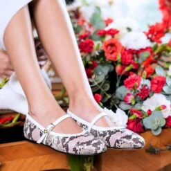 CLAIRE - Beige Regina Romero Zapato Flat Balerina De Piso Para Dama En Piel 11 CLAIRE - Beige Regina Romero Zapato Flat Balerina De Piso Para Dama En Piel -Reginaromero Regina Romero zapato flat ballerina Claire snake latte piel 07