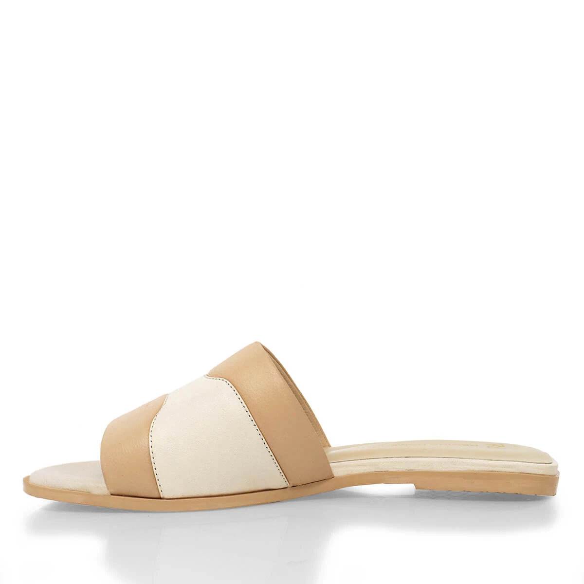 COCO - Vainilla Y Latte Regina Romero Zapato Sandalia De Piso Para Dama En Piel 9 COCO - Vainilla Y Latte Regina Romero Zapato Sandalia De Piso Para Dama En Piel - Imagen 7