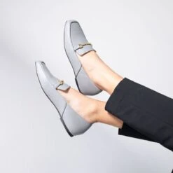 Reginaromero -Reginaromero Regina Romero zapato mocasin de piso Lua gris piel 7