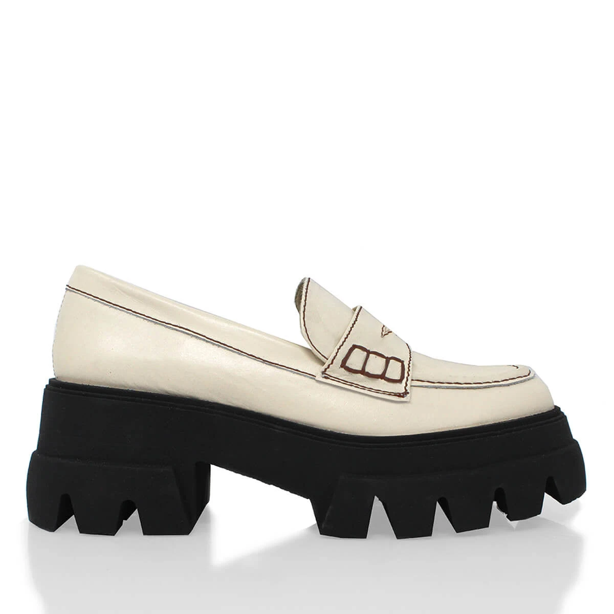 LOVE 65 - Latte Regina Romero Zapato Tenis Urbano Sport Para Dama En Piel 3 LOVE 65 - Latte Regina Romero Zapato Tenis Urbano Sport Para Dama En Piel