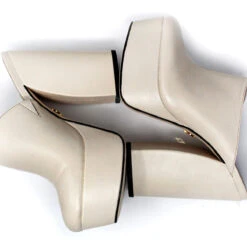 SUZETTE 135 - Latte Regina Romero Zapato Plataforma Tacon Alto Para Dama En Piel 21 SUZETTE 135 - Latte Regina Romero Zapato Plataforma Tacon Alto Para Dama En Piel -Reginaromero Regina Romero zapato mule plataforma Suzette latte piel 7