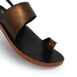 ASHA - Bronce Regina Romero Resort Zapato Sandalia De Piso Para Dama En Piel 12 ASHA - Bronce Regina Romero Resort Zapato Sandalia De Piso Para Dama En Piel -Reginaromero Regina romero sandalia flat Asha bronce piel 5