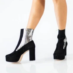 MARILINA 95 - Negro Y Plata Regina Romero Zapato Bota Botin Plataforma Tacon Alto Para Dama En Piel 15 MARILINA 95 - Negro Y Plata Regina Romero Zapato Bota Botin Plataforma Tacon Alto Para Dama En Piel -Reginaromero marilinaplataynegro 3