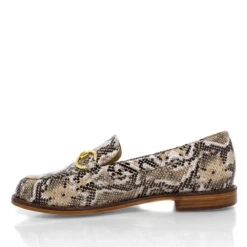 JUDY - Beige Regina Romero Zapato Mocasin De Piso Para Dama En Piel 14 JUDY - Beige Regina Romero Zapato Mocasin De Piso Para Dama En Piel -Reginaromero mocasines judy beige regina romero izquierda