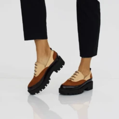 REESE 45 - Beige Regina Romero Zapato Tenis Urbano Sport Para Dama En Piel -Reginaromero reesenuevo