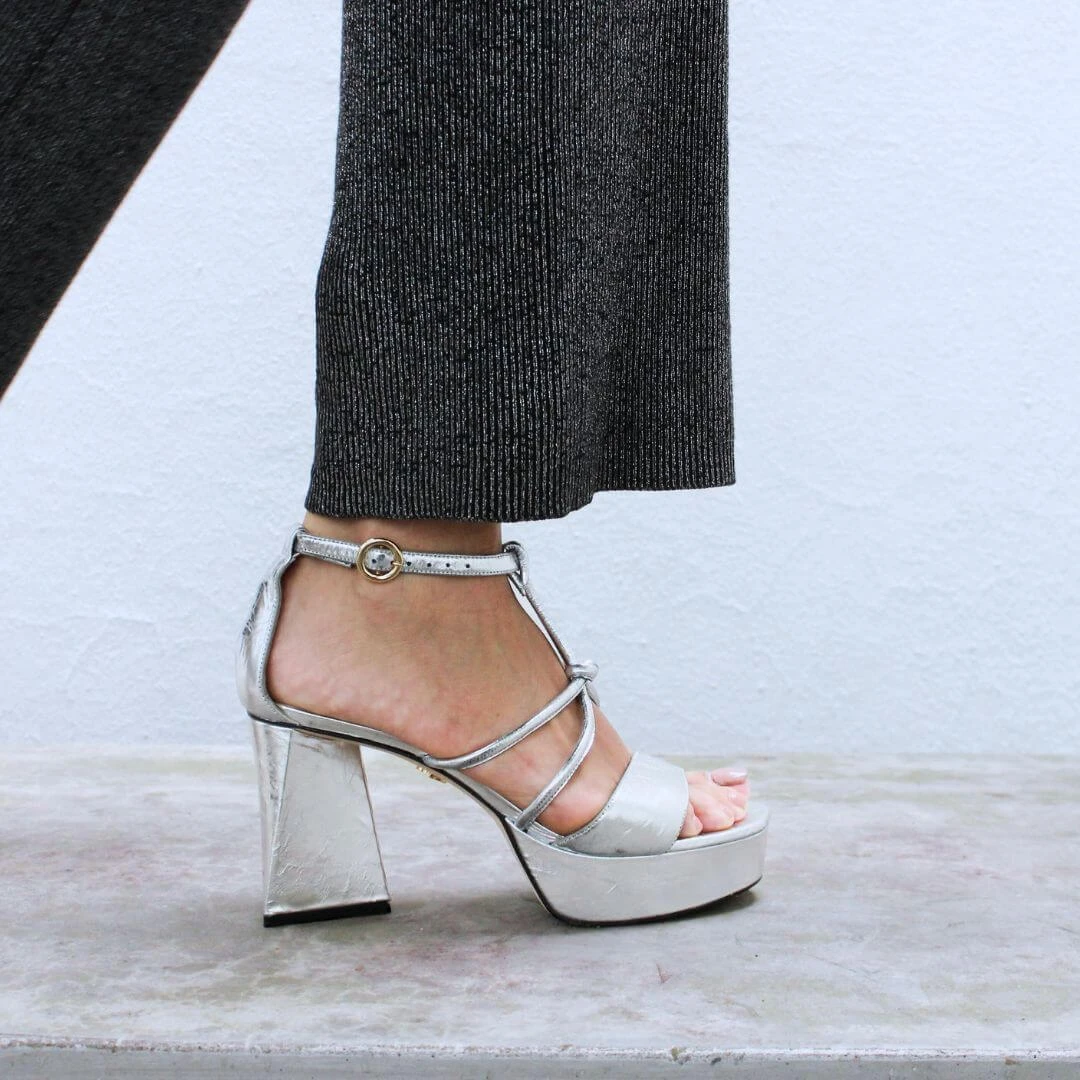 CALIPSO 95 - Plata Regina Romero Zapato Sandalia Plataforma Tacon Alto Para Dama En Piel 6 CALIPSO 95 - Plata Regina Romero Zapato Sandalia Plataforma Tacon Alto Para Dama En Piel - Imagen 4